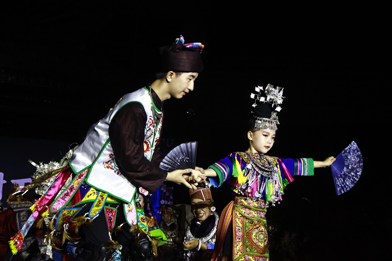 “村T”舞臺現場。