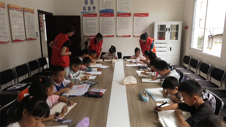 安順經開區：公益暑期活動 點亮孩子多彩假期。