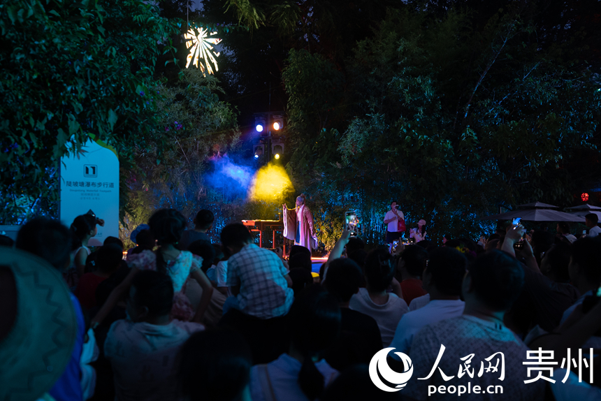 “吳承恩”講述《西游記》創作靈感。人民網記者 涂敏攝