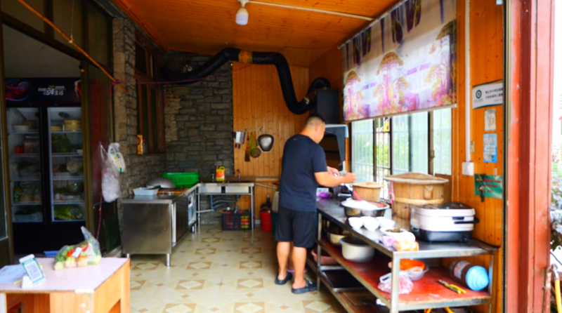 西秀民宿產業借“涼”生“金” 激活鄉村“熱經濟” 。