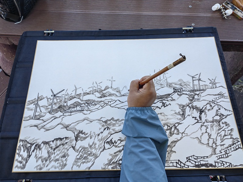 著名畫家王乘寫生畫作赫章縣大韭菜坪。王永勝攝