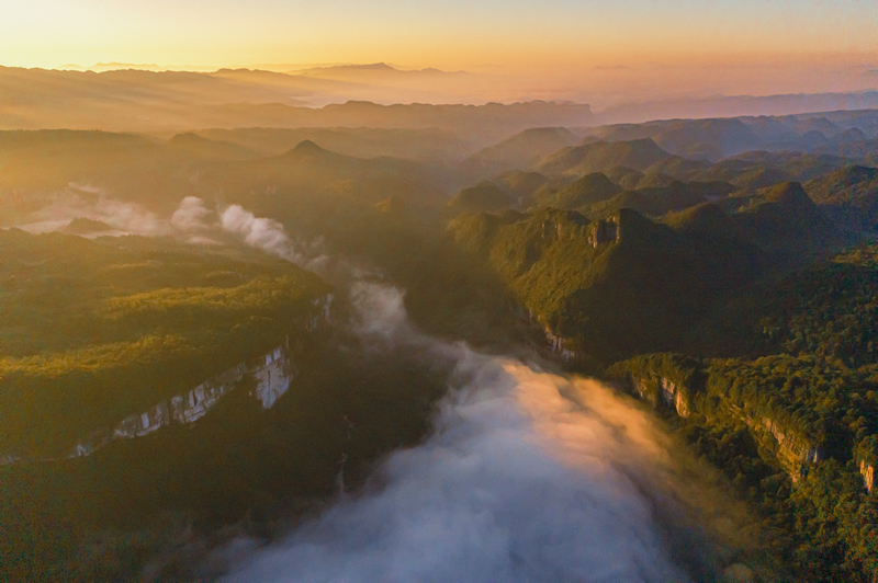 壯美大沙河。