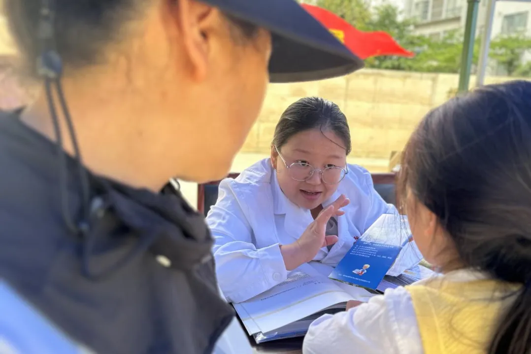 義診活動現場。