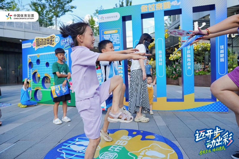 1 圖為8月17日貴陽悅然時光首站活動現場 .jpg