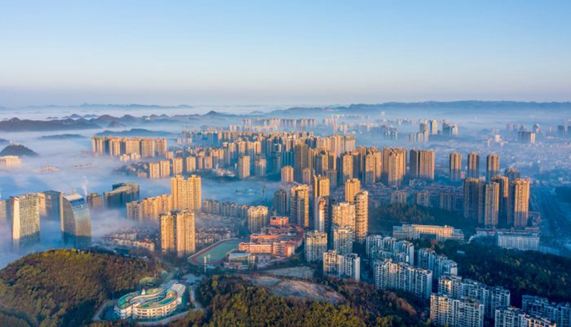 8、發展中的觀山湖。