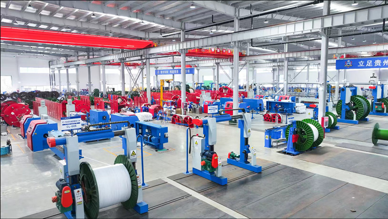 固達電線電纜（集團）生產車間。