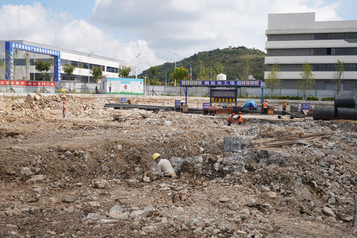 安順航空配套制造產業園兩項目提速 定制廠房建設讓企業“拎包入駐”。