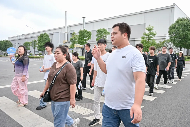 活動現場。