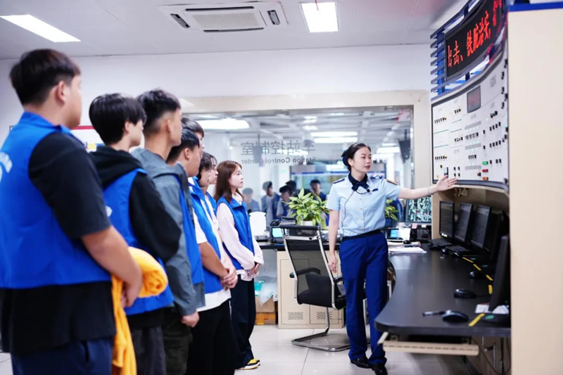 活動現場。