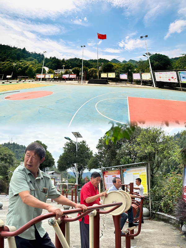 白坭村的文化廣場上，村民們正在使用健身器材。王燁  攝.jpg