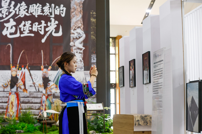 攝影展現場。瞿宏倫攝