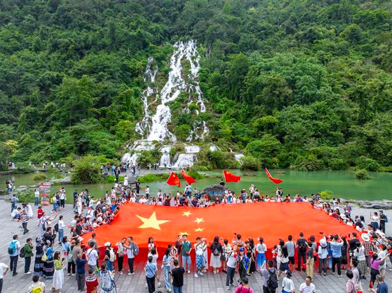 2 圖為景區活動現場.jpg