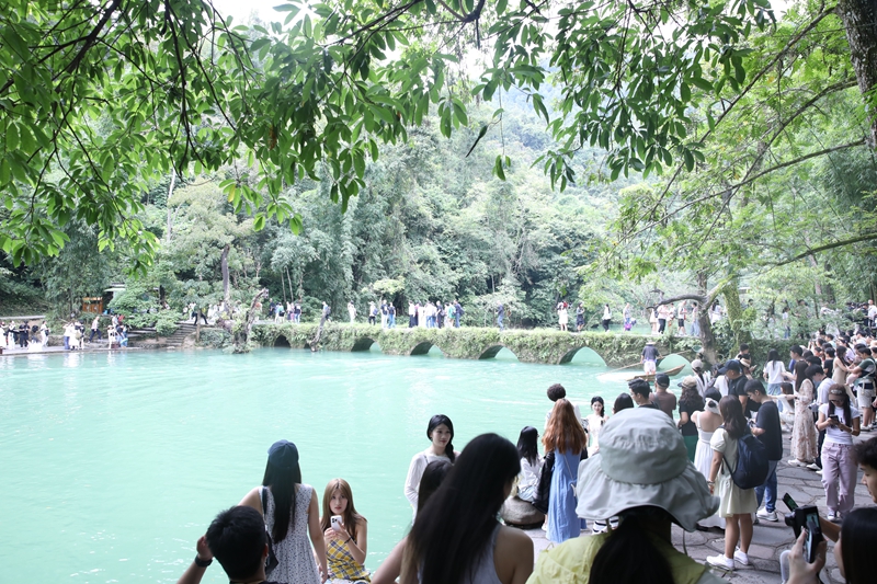 7 圖為小七孔.JPG