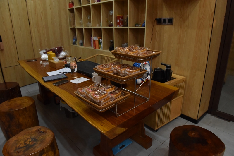 酒店提供的小吃。