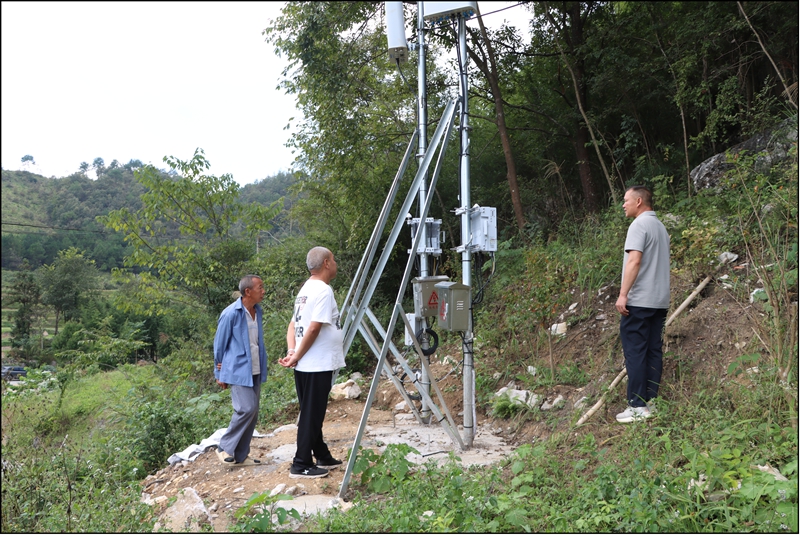 新基站開通！獨山縣仁等村立納組通信信號“滿格” (1)