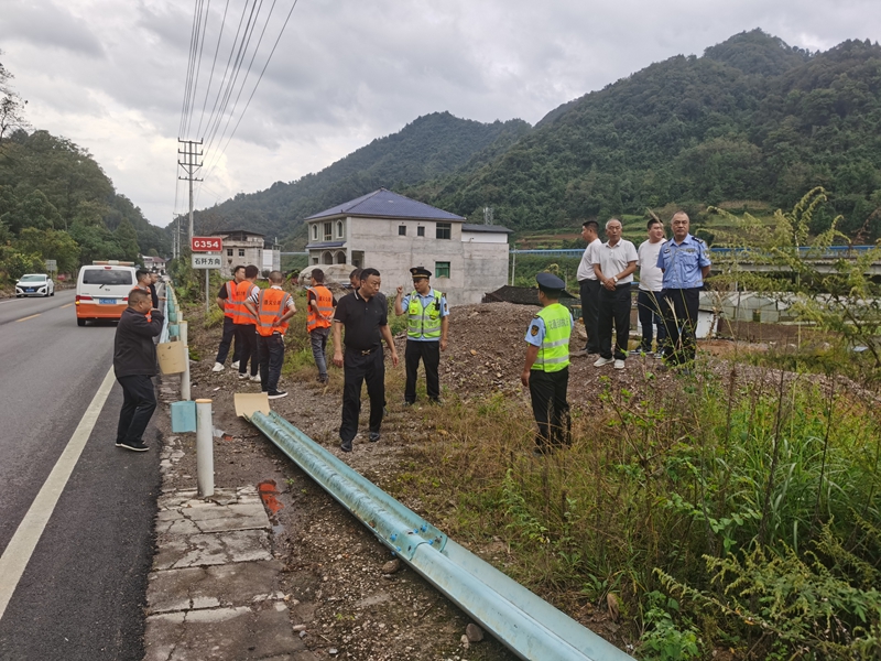 2 圖為協調現場