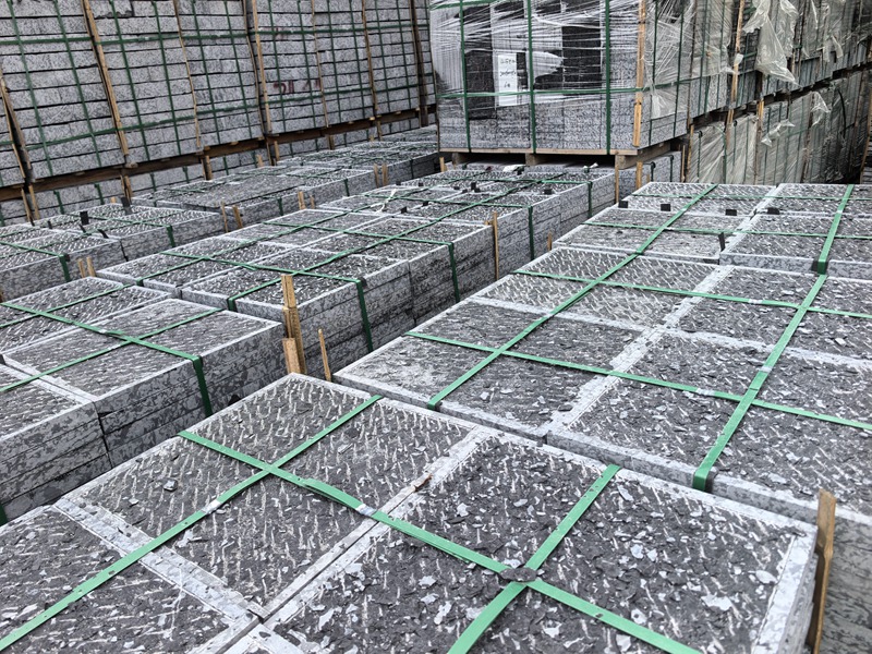 品質優良的“金沙黑石” 楊洋 攝