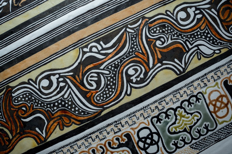 貴州農民夫妻成功制作國家一級文物巨幅非遺蠟畫壁掛 (2)