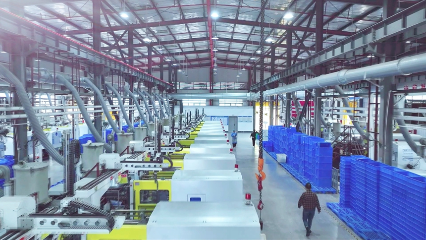 松桃孟溪強村富民工坊車間。任濤攝