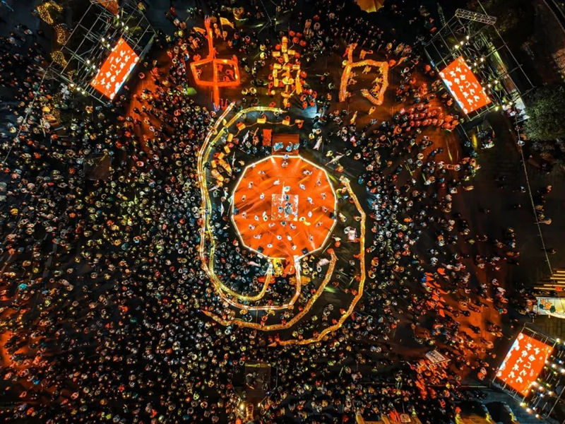 指尖生花融古今 貴州銅仁非遺煥新生。