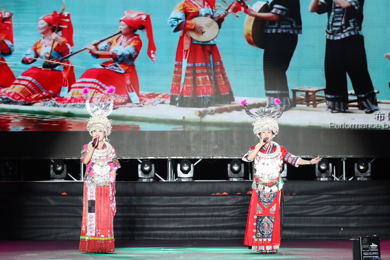 選手在比賽中全情投入,用歌聲唱響夢想舞臺。