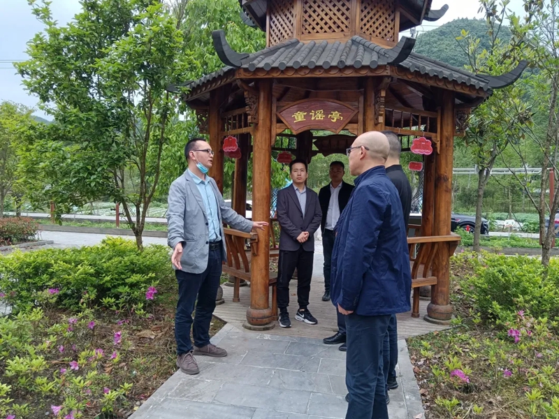 葉喜慶工作照。