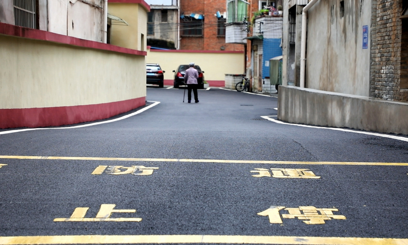 緩坡無障礙通道。